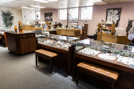 Avatar for Lonnie's Custom Jewelers